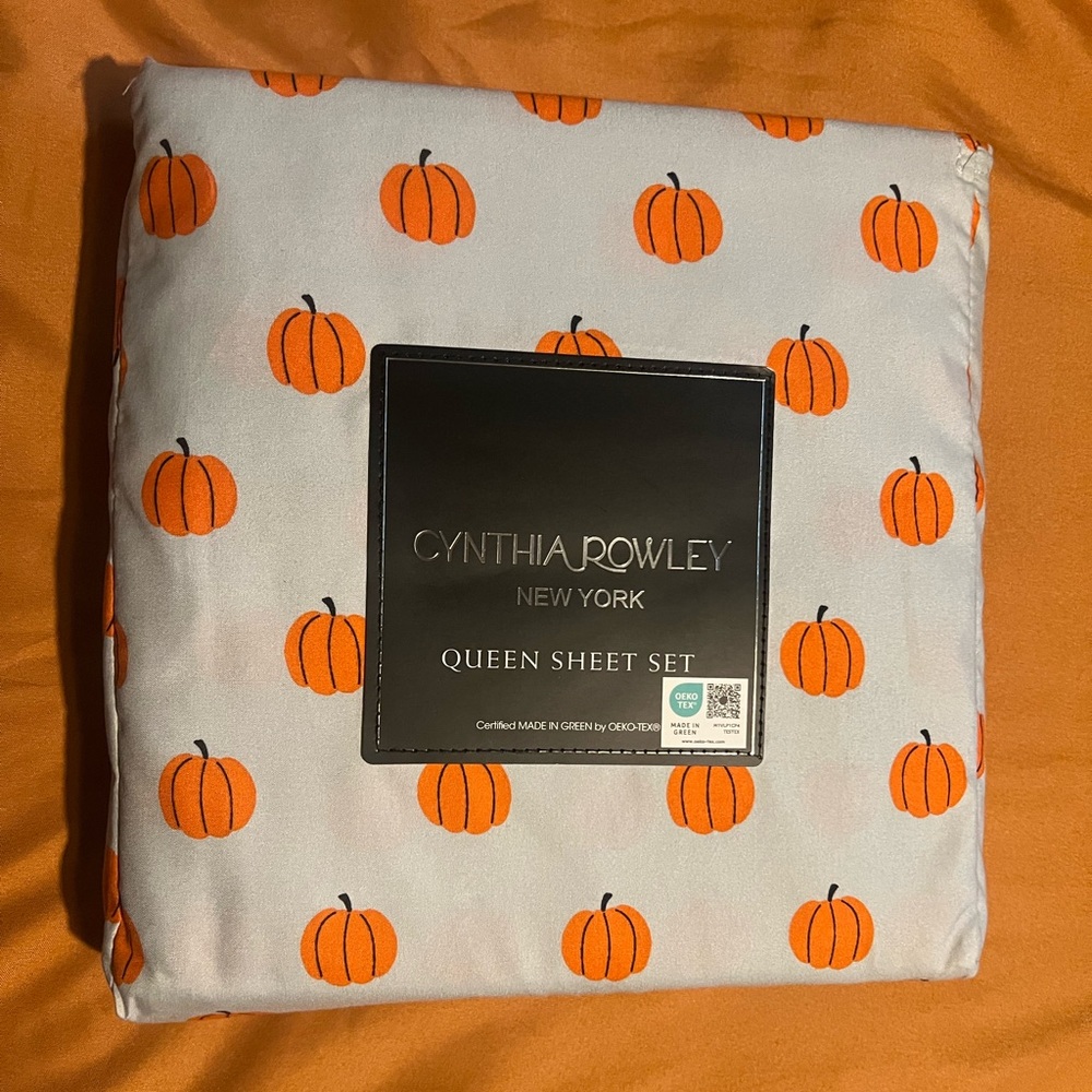 Pumpkin Print Queen Sheet Set
